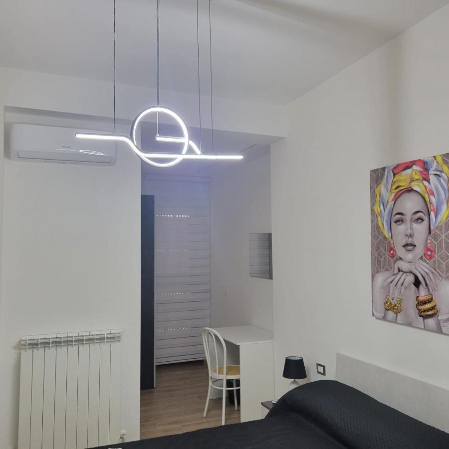 B&B Dei Sogni In Centro, Con Facilita Di Parcheggio Козенца Экстерьер фото