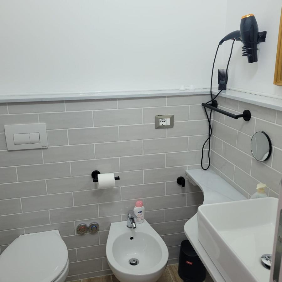 B&B Dei Sogni In Centro, Con Facilita Di Parcheggio Козенца Экстерьер фото