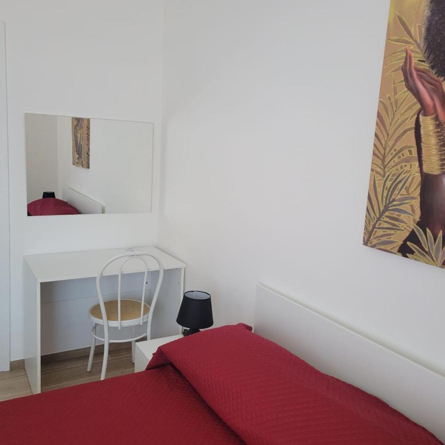 B&B Dei Sogni In Centro, Con Facilita Di Parcheggio Козенца Экстерьер фото