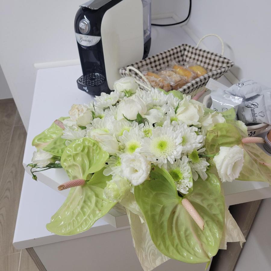 B&B Dei Sogni In Centro, Con Facilita Di Parcheggio Козенца Экстерьер фото