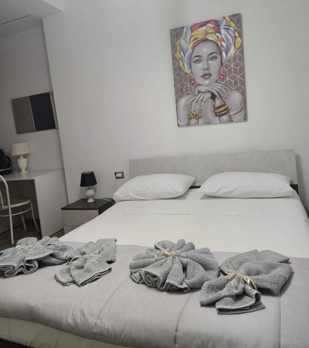B&B Dei Sogni In Centro, Con Facilita Di Parcheggio Козенца Экстерьер фото